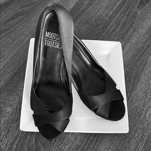 ⭕️Mootsies Tootsies Open Toe Heel Shoes.   7M